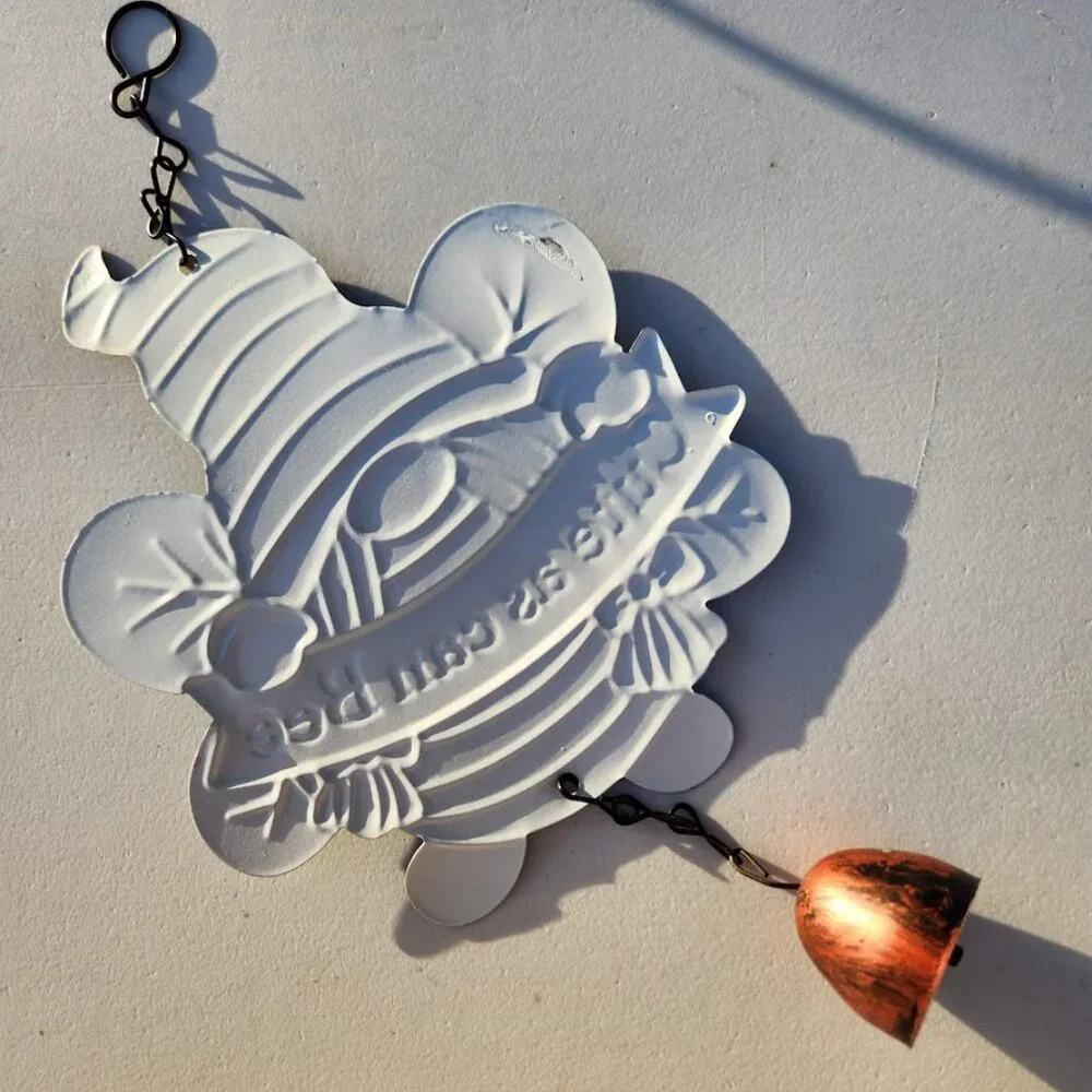 New Garden Decor Wind Chime Decoration Honeybee Bee Gnome Cute as can Bee Honey